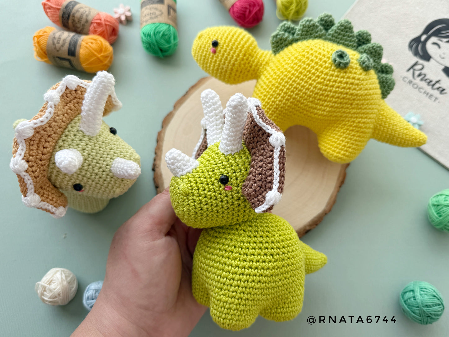 Rnata - Baby Dinosaurus Pattern PDF