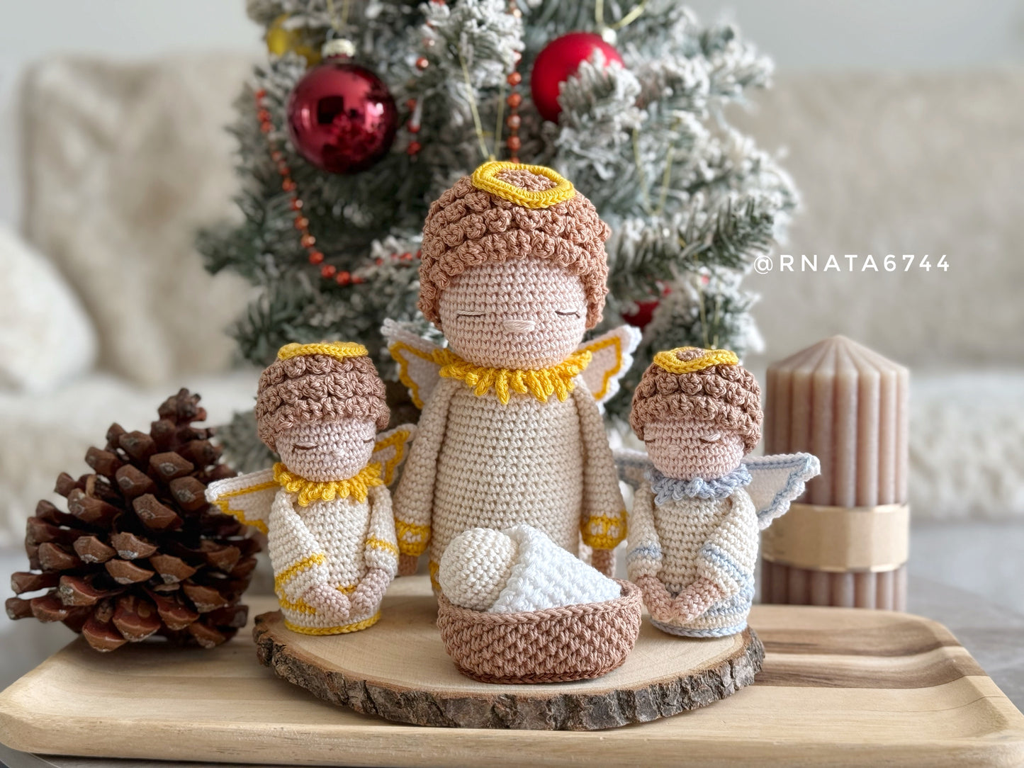 Rnata - Christmas Nativity Scene Pattern PDF
