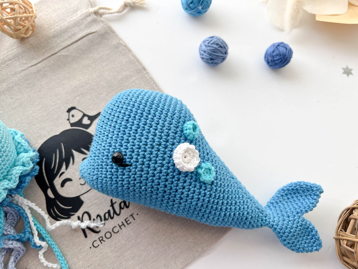 Rnata - Blue Whale Crochet Pattern PDF