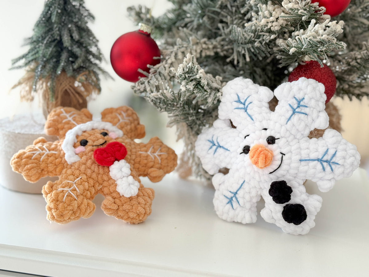 Rnata-Crochet Snowflake: Santa, Gingerbread, Snowman & Reindeer Pattern (PDF)