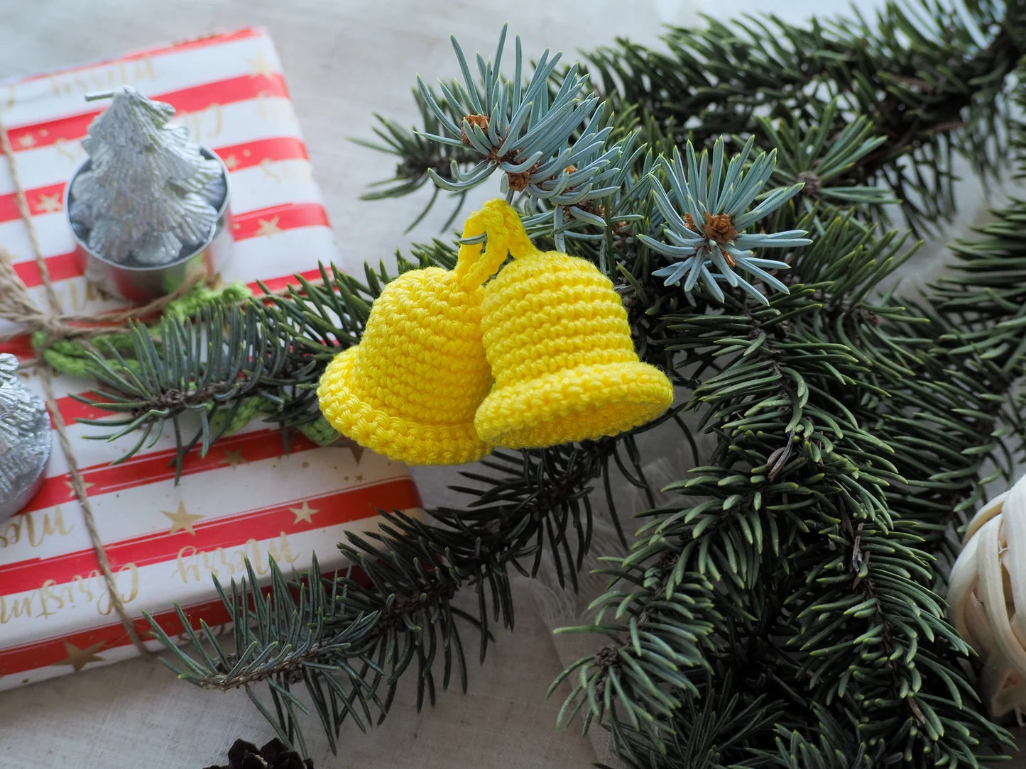 Rnata™ - Holiday Magic Wreath Crochet Pattern PDF