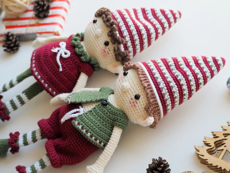 Rnata™ - Christmas Elves Crochet Pattern PDF