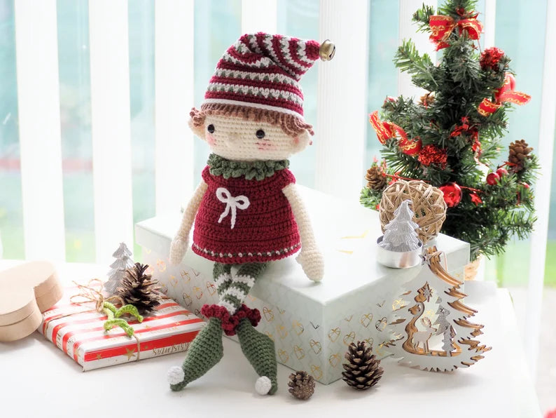 Rnata™ - Christmas Elves Crochet Pattern PDF