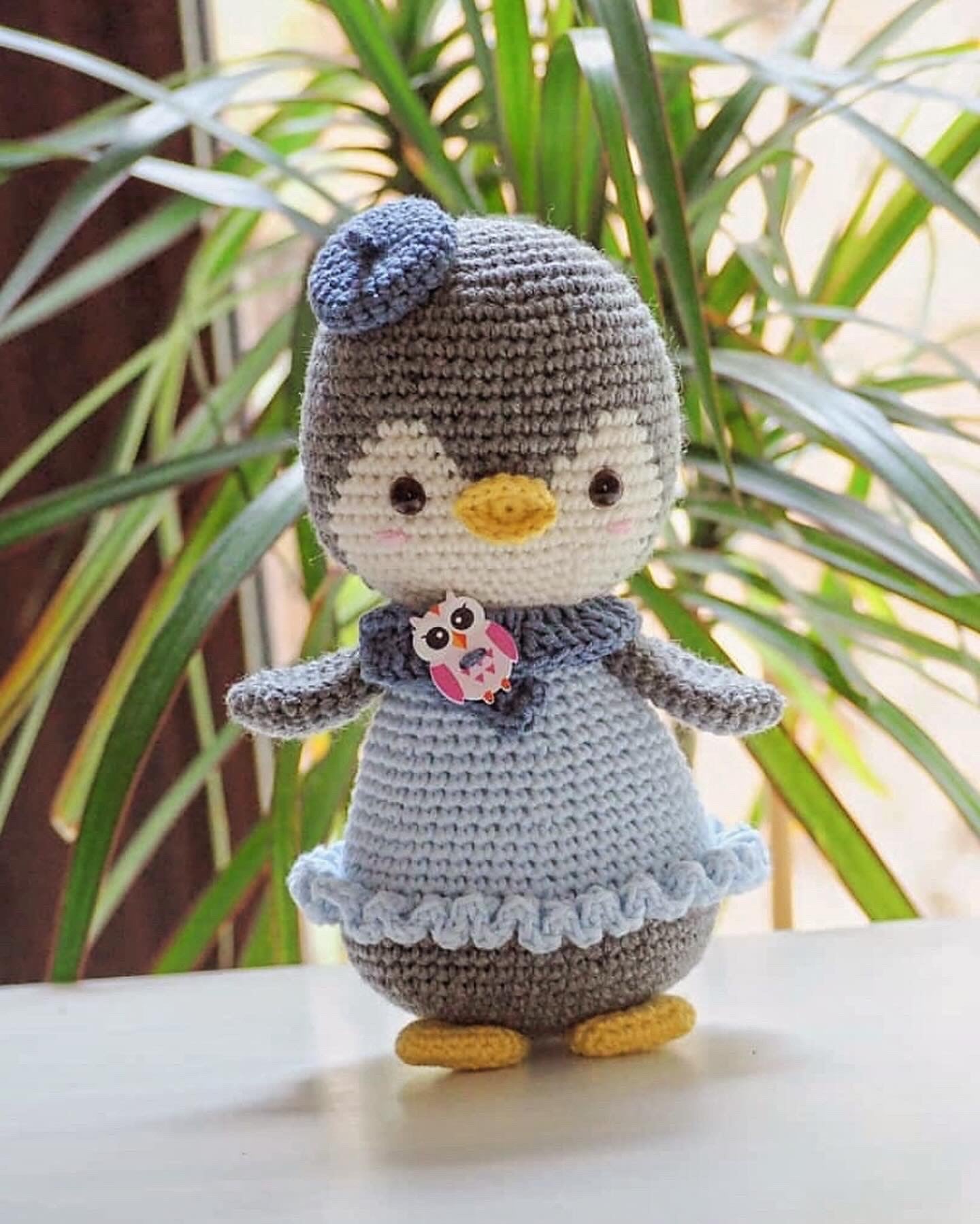 Rnata™ - Penguin in a Pink Dress Crochet Pattern PDF