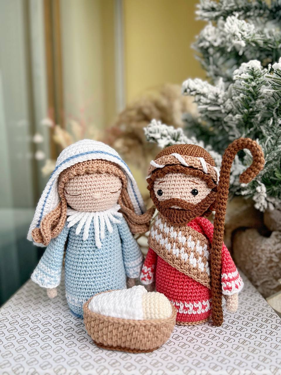 Rnata™ - Holy Family Nativity Crochet Set PDF