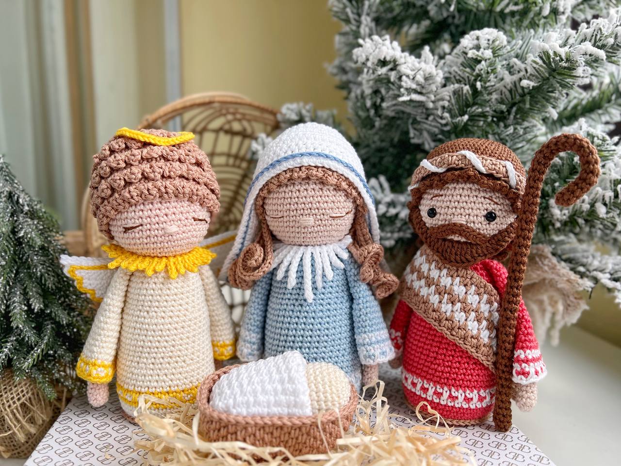 Rnata™ - Holy Family Nativity Crochet Set PDF