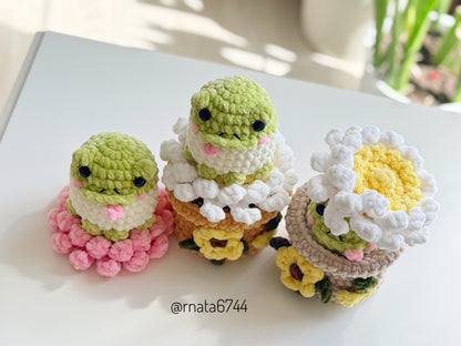 Rnata - Crochet Flower Pot with Frog Pattern (PDF)