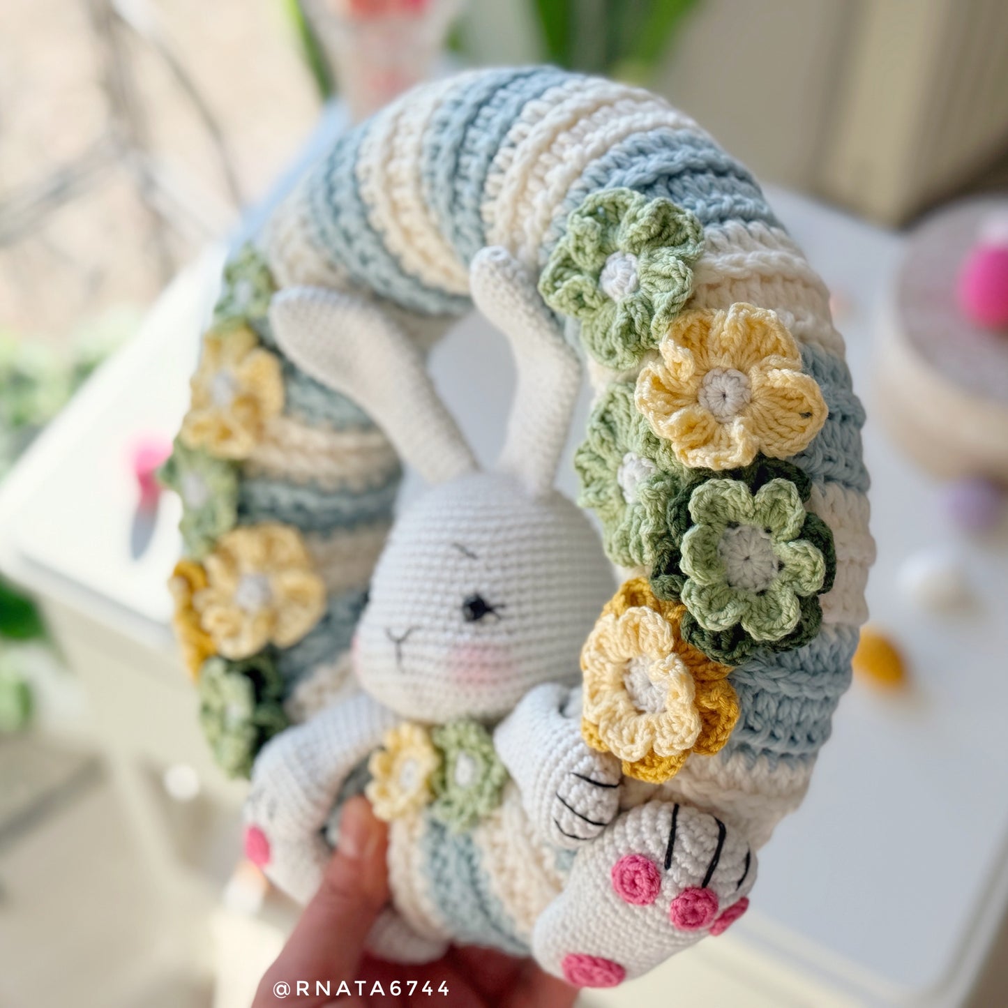 Rnata - Joyful Easter Wreath Pattern PDF