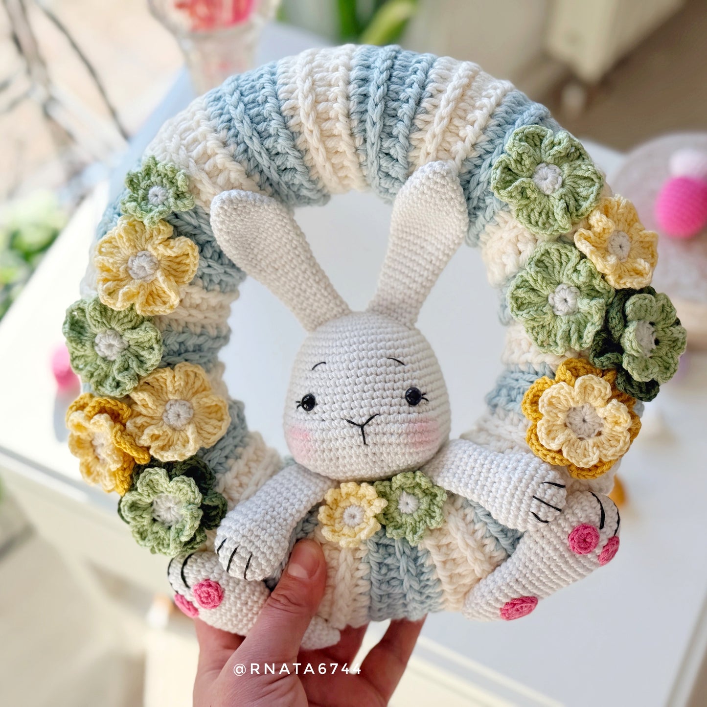 Rnata - Joyful Easter Wreath Pattern PDF