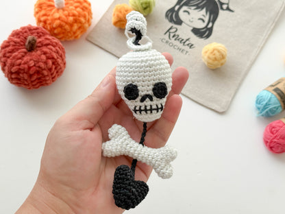 Rnata - Halloween Hang Garland Pattern PDF