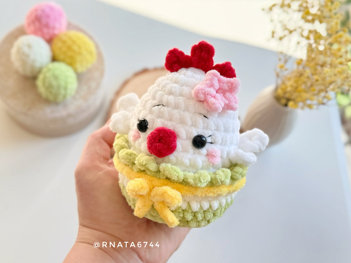 Rnata - Crochet Easter Chicken Pattern (PDF)