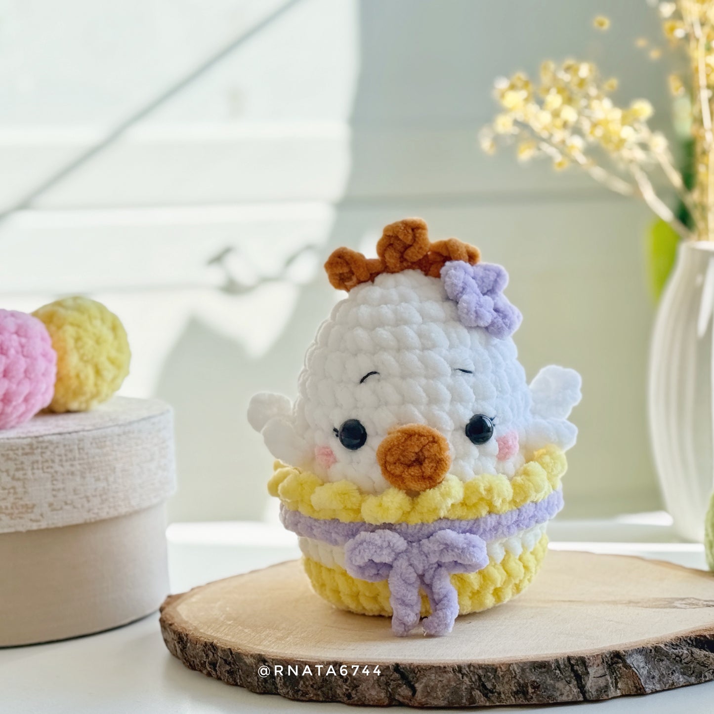 Rnata - Crochet Easter Chicken Pattern (PDF)