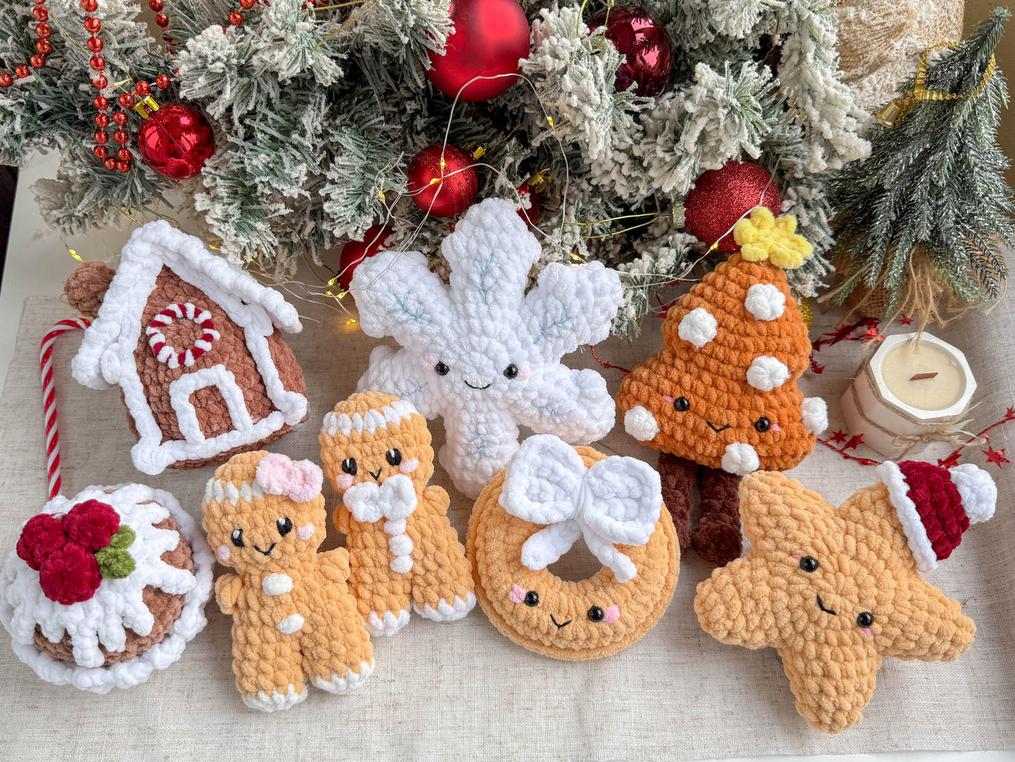 Rnata - Christmas Gingerbread Ornaments Pattern PDF