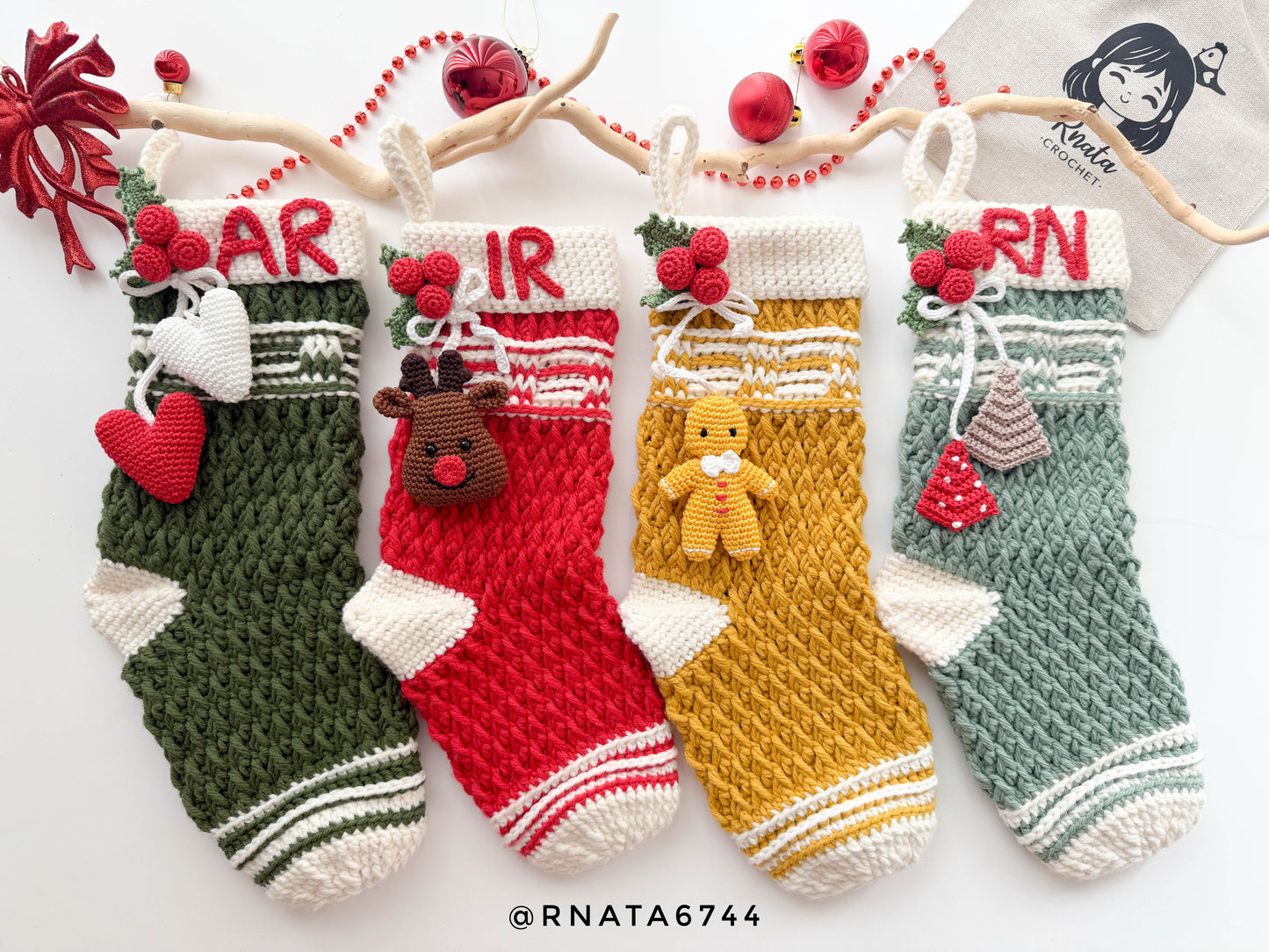 Rnata - Christmas Stockings Pattern PDF