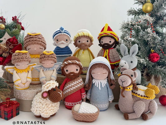 Rnata - Christmas Nativity Scene Pattern PDF