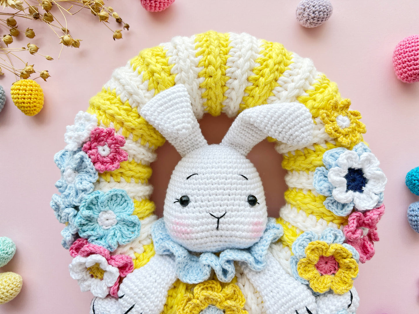 Rnata - Joyful Easter Wreath Pattern PDF