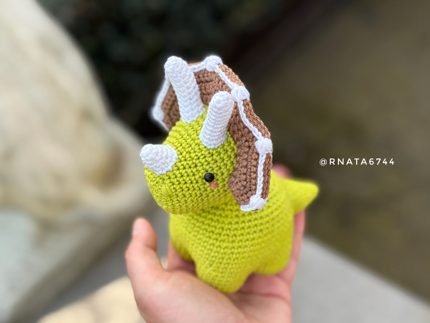 Rnata - Baby Dinosaurus Pattern PDF