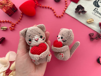 Rnata - Cozy Valentine's Cats Pattern PDF