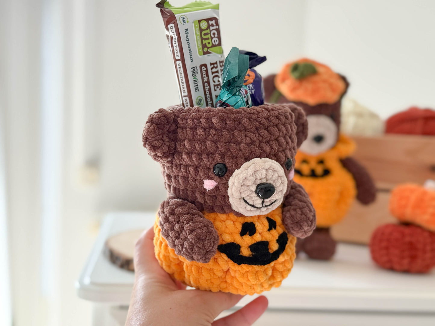 Rnata-Halloween Pumpkin Bear & Mug Crochet Pattern Low-Sew (PDF)