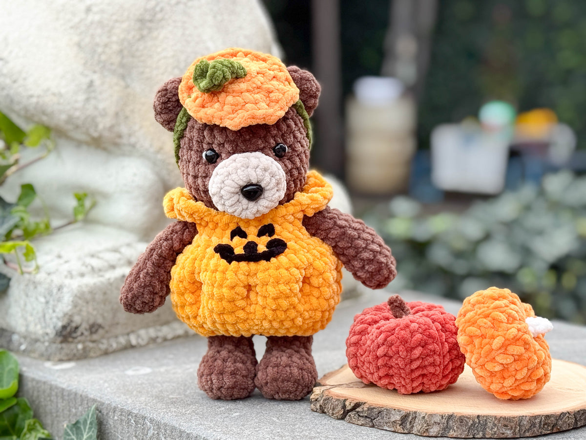 Rnata-Halloween Pumpkin Bear & Mug Crochet Pattern Low-Sew (PDF)
