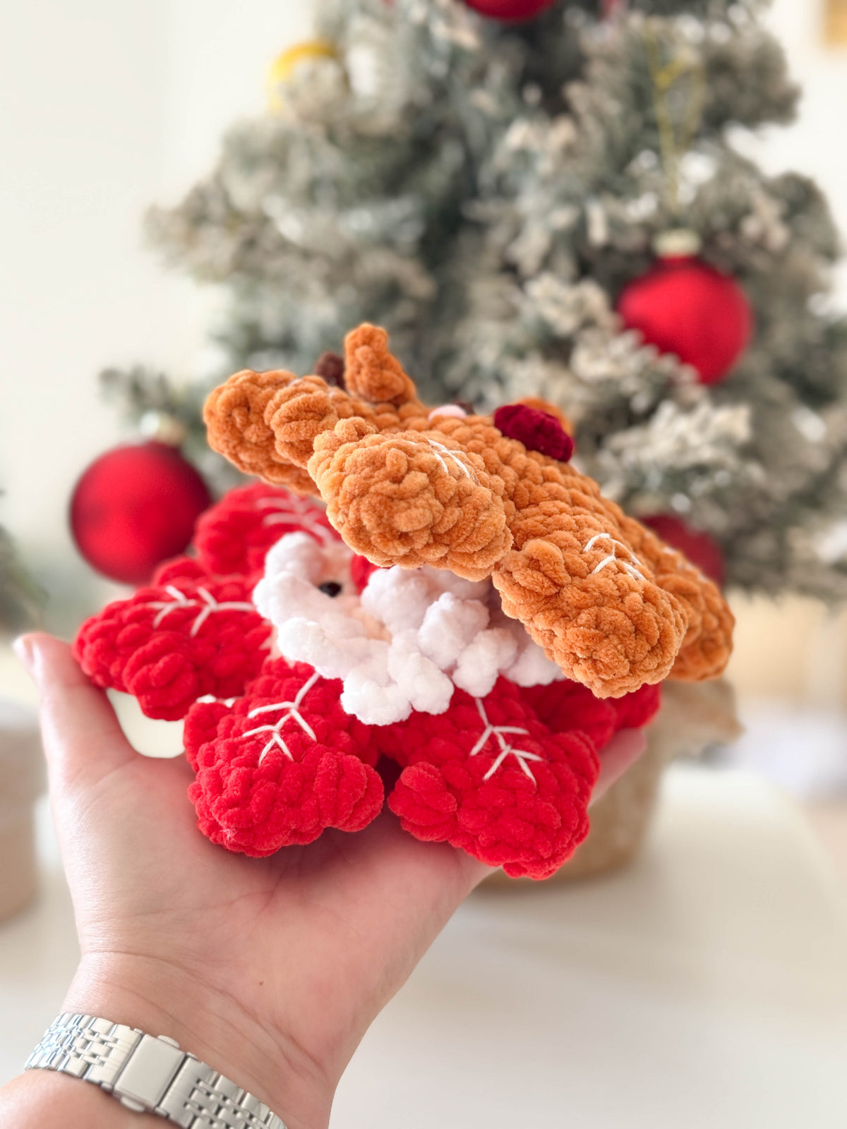 Rnata-Crochet Snowflake: Santa, Gingerbread, Snowman & Reindeer Pattern (PDF)