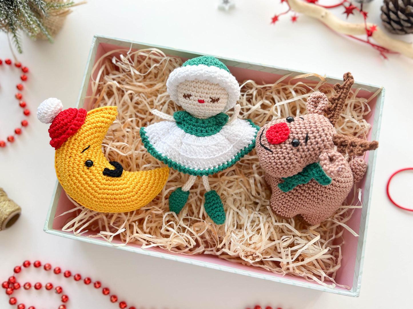 Rnata ™- Holiday Crochet Christmas Ornaments PDF