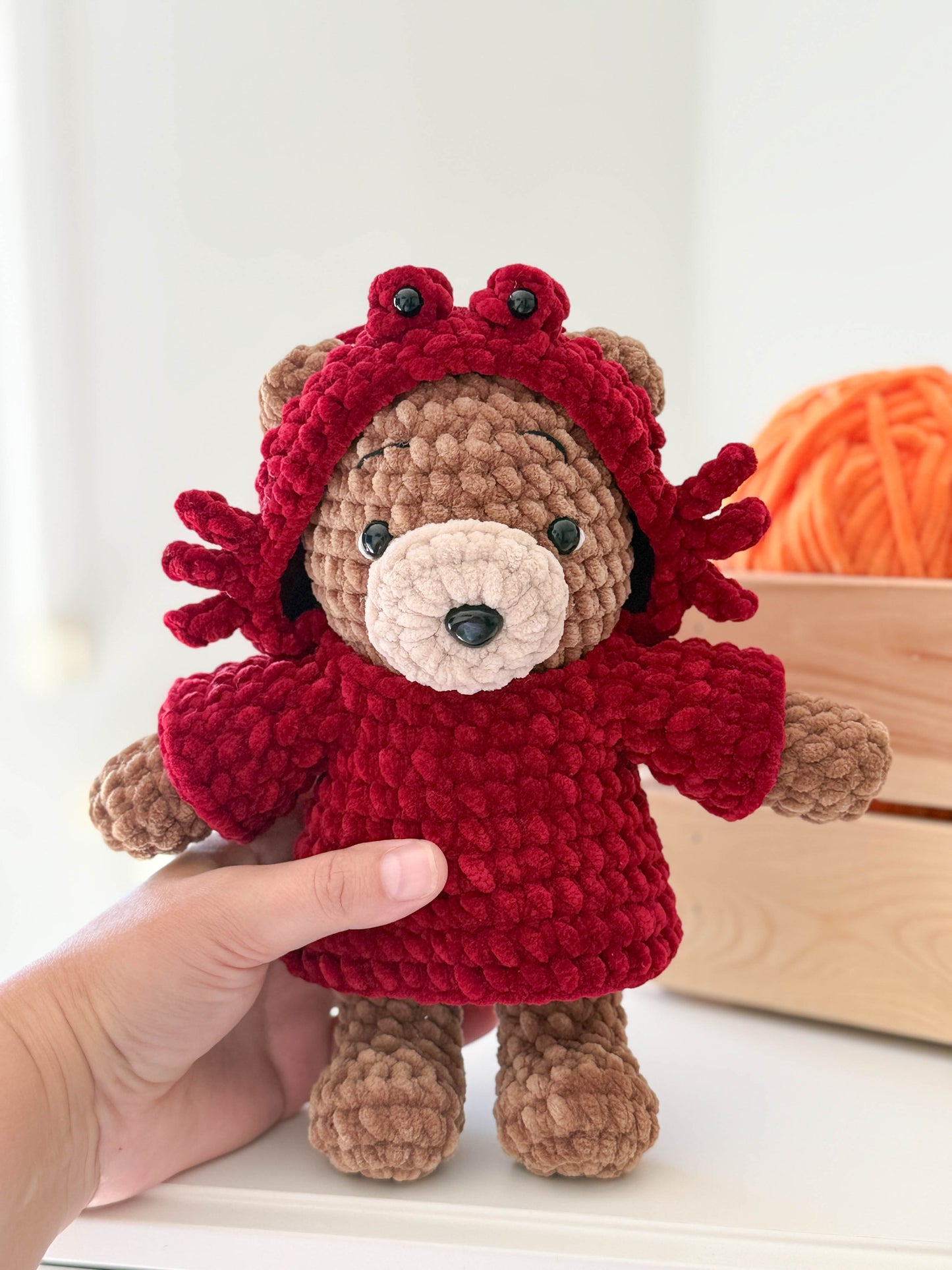 Rnata - Low-Sew 2-in-1 Hoodie Bear Crochet Pattern PDF