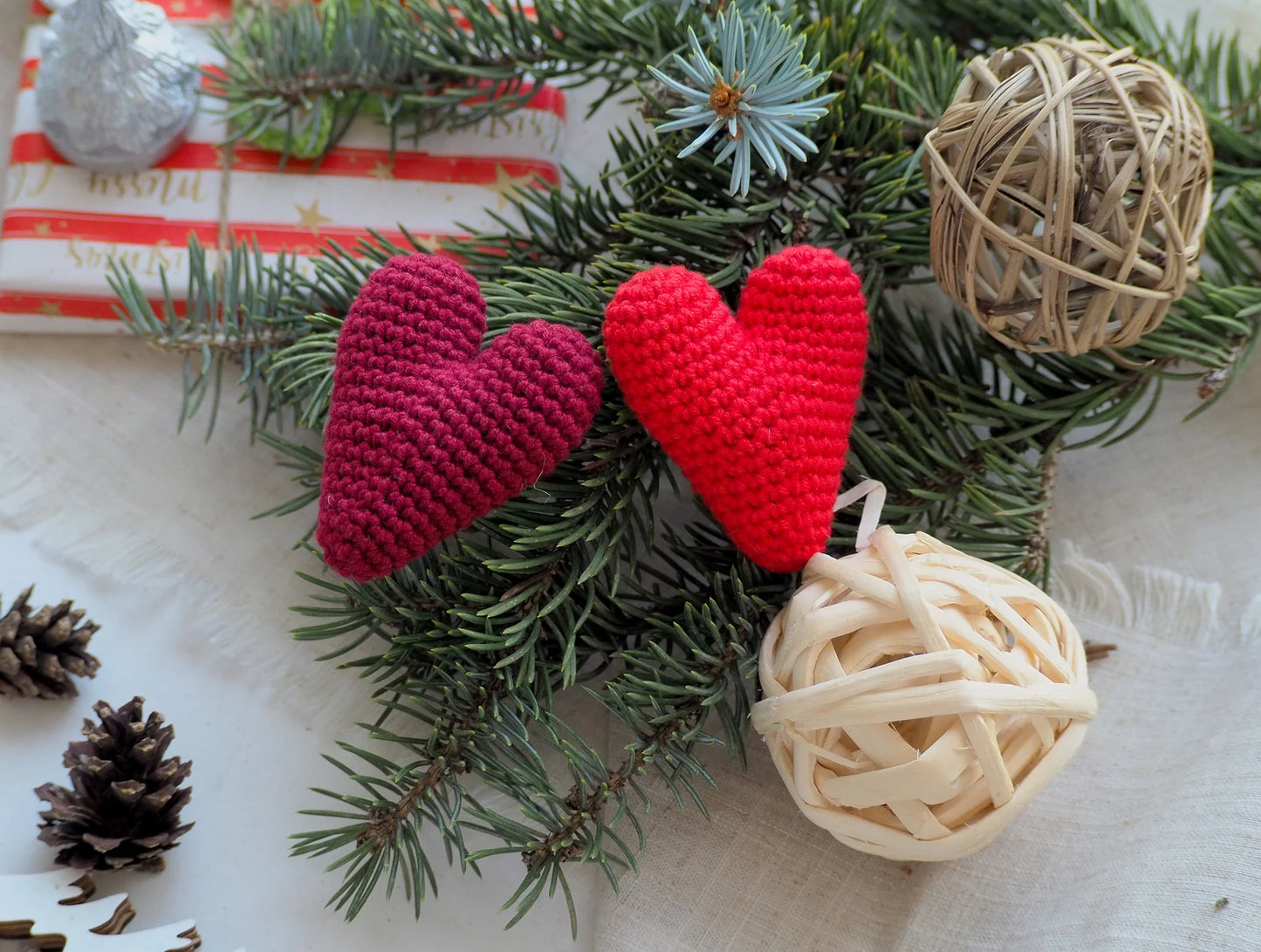 Rnata™ -  Holiday Magic Wreath Crochet Pattern PDF